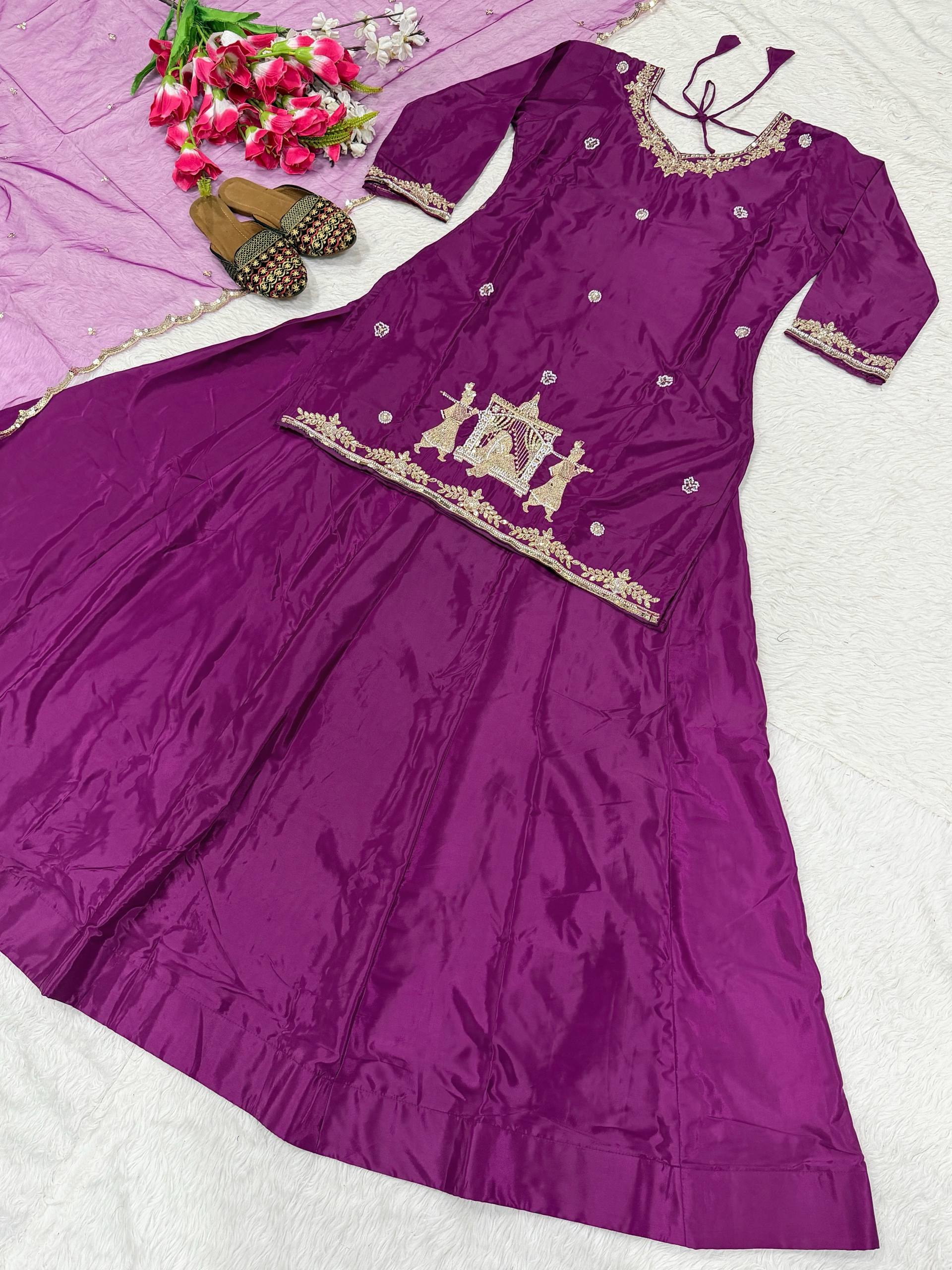 The Sovereign Crimson Palanquin Silk Set