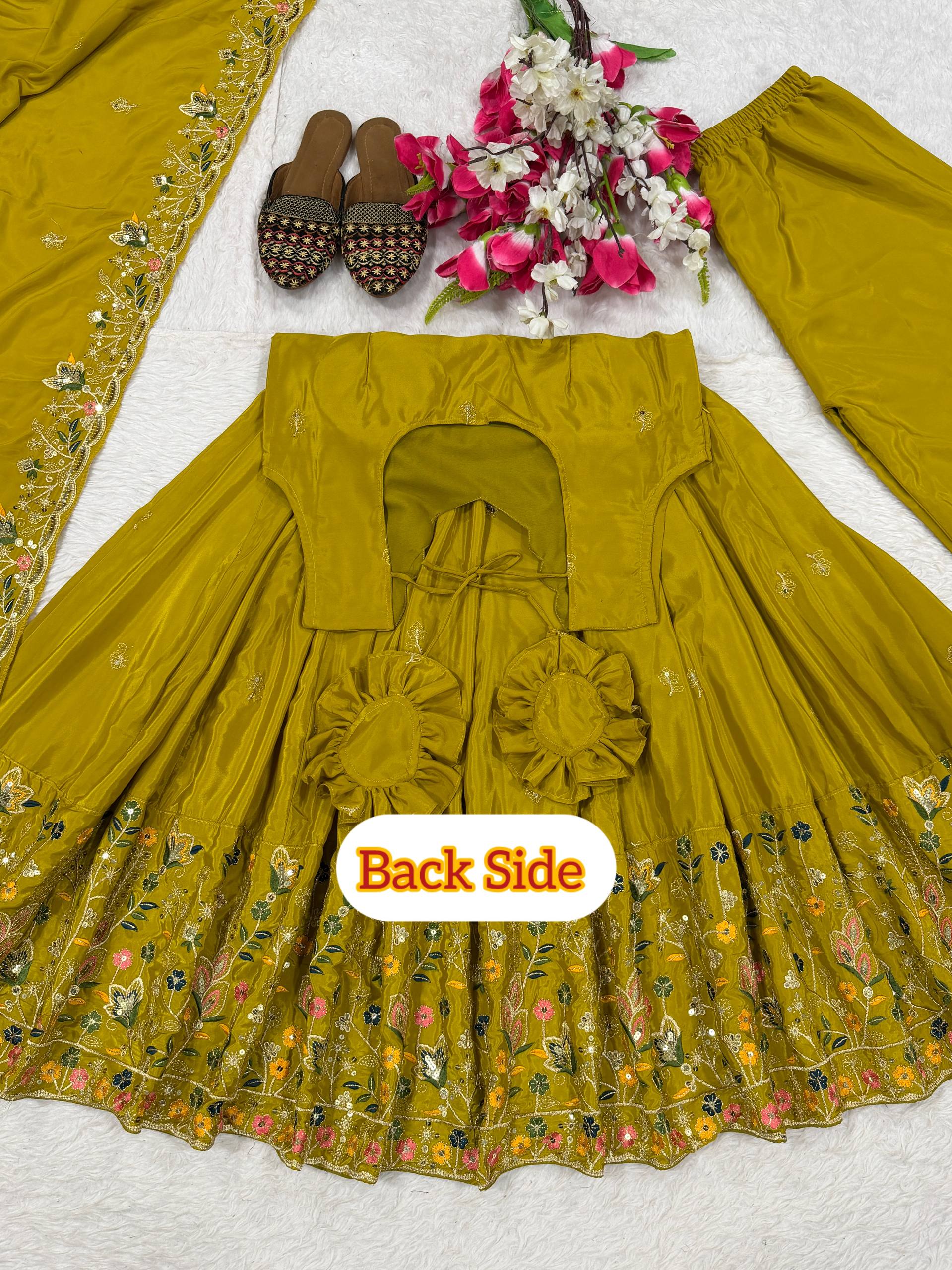 Editorial Wine Botanical-Border Anarkali
