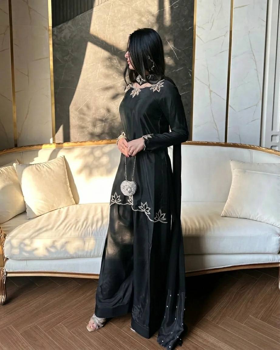 The Royal Berry Lotus-Embroidered Silk Set